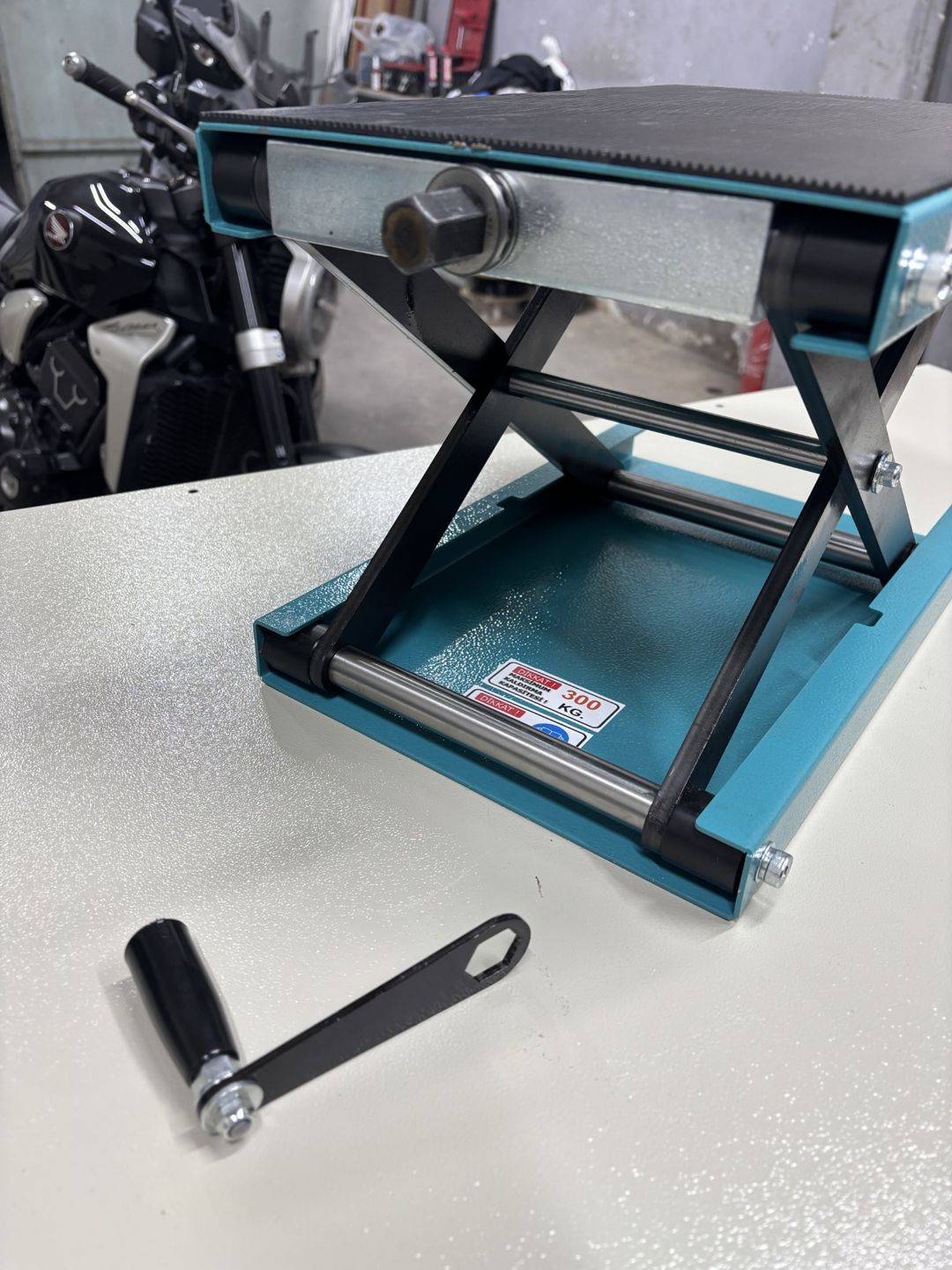 Mini Lift açık konumda